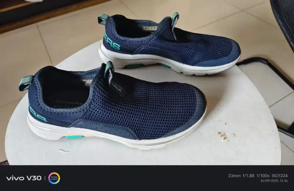 Sepatu skechers original