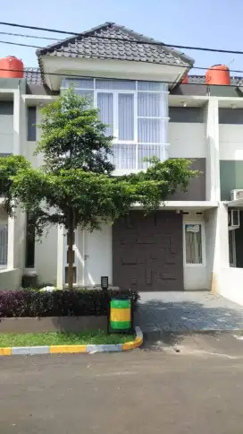 Disewakan Tahunan Rumah Jatiasih
