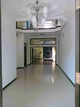 Rumah 2 Lantai 8KT di Sulfat Purwantoro Kota Malang