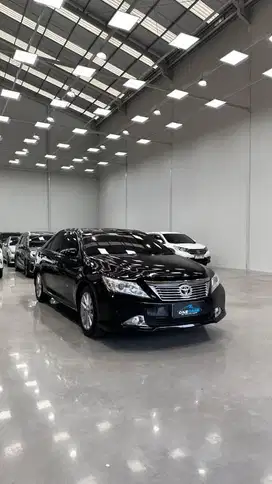 TDP 15jt! Toyota Camry 2.5 V 2014, Plat L, Tgn 1, KM 89rb, Istimewa