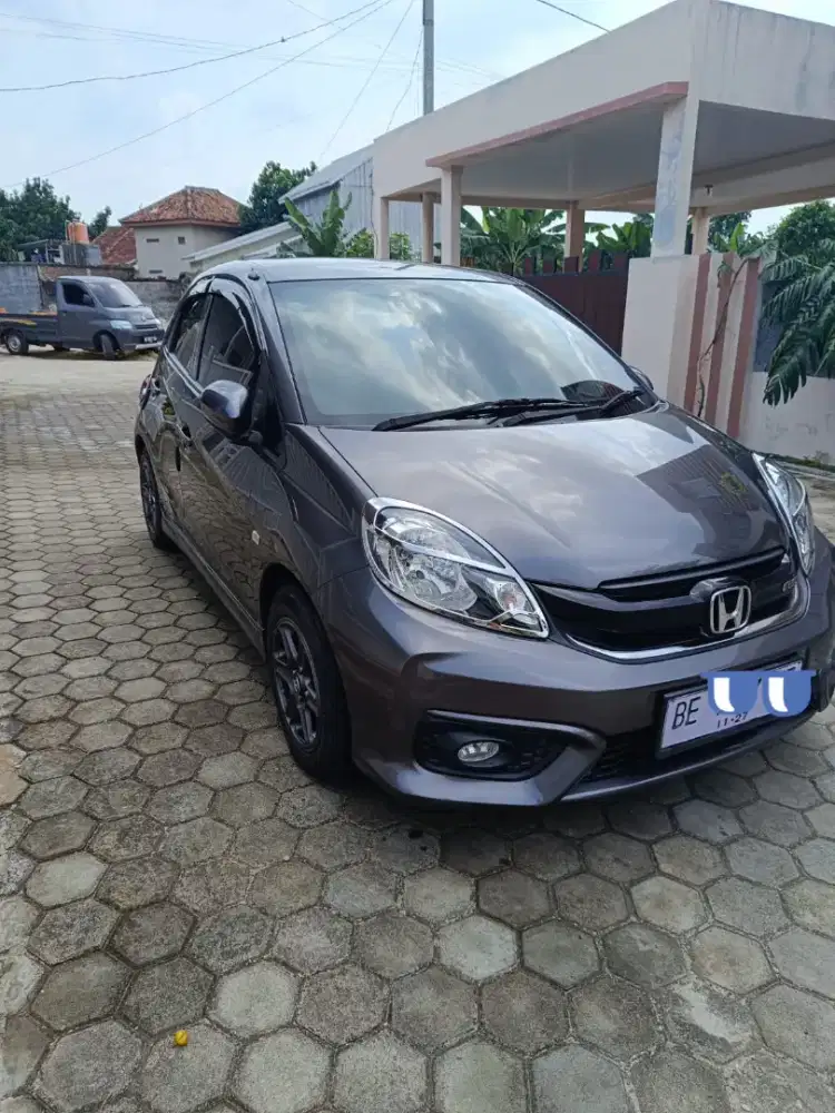 Brio satya e tampilan rs. Warna grey.
Tahun 2017.