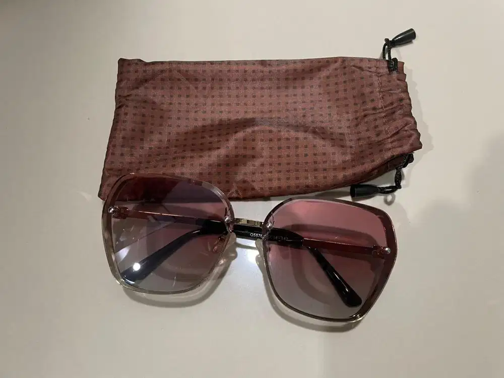 Kacamata brown thai