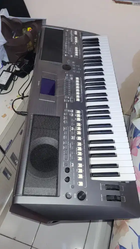 Keyboard Yamaha PSR S670