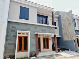 Rumah Baru 2 lt Bagus siap Huni Cluster di Blulukan Colomadu Ready Unit Siap Huni