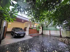 Dijual Rumah Siap Huni di Purimas Villa Cinangka Depok
