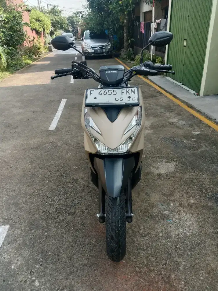 Dijual motor Honda Beat street 2025