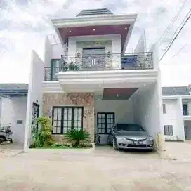 Rumah Nyaman Clasik Nempel Toll