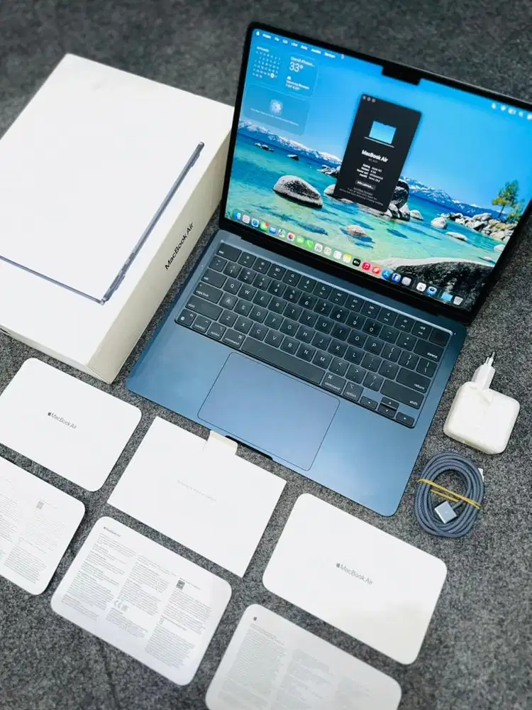 Macbook Air M2 13” 8/256 iBox