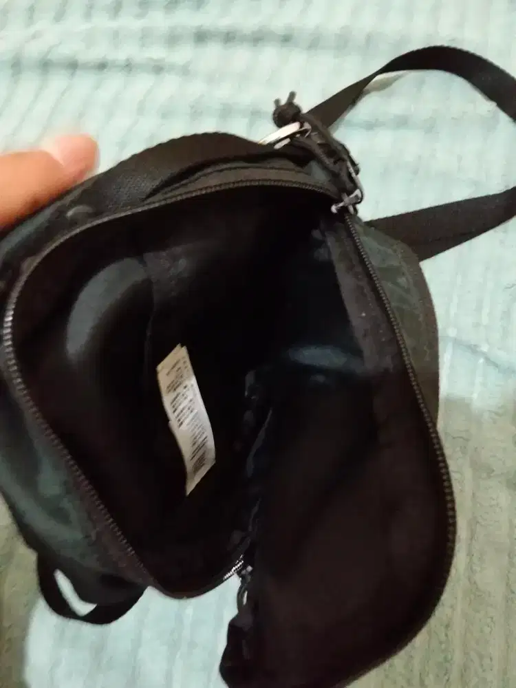 Tas merek Converse asli ori