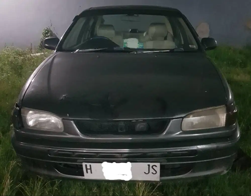 MOBIL SEGALA USIA SEDAN TOYOTA COROLLA 1996 ORIGINAL
