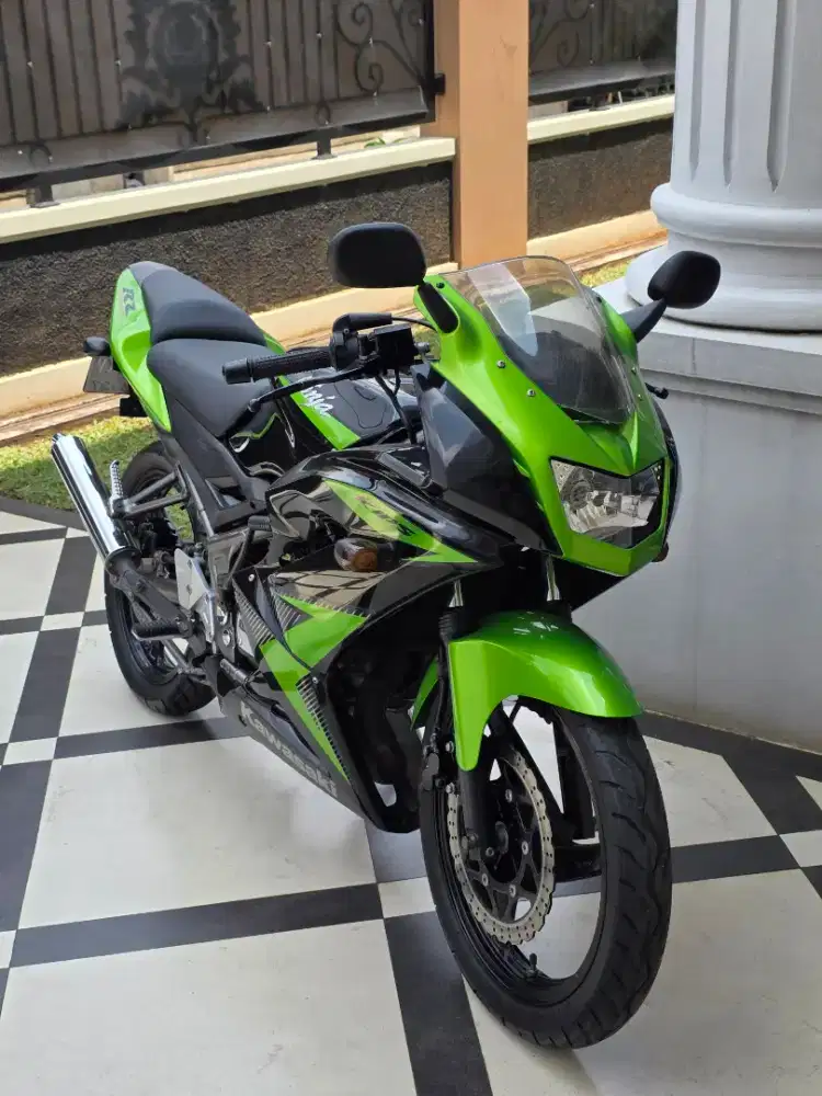 Kawasaki ninja rr 150 2014 km rendah gress
