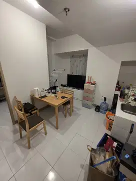 DIJUAL APARTMENT TOKYO RIVERSIDE TYPE 2BR 40M² KOSONGAN FREE 2 AC HARGA 600 JT