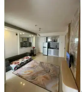 Di sewakan tahunan murah type 3bedroom lantai rendah apt Bassura cty