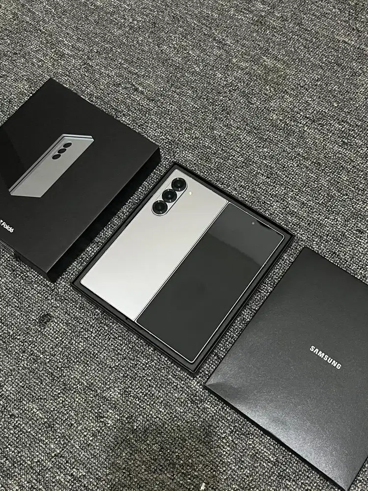 Samsung Z Fold 6 ram 12/512gb Silver resmi sein fullset dus original