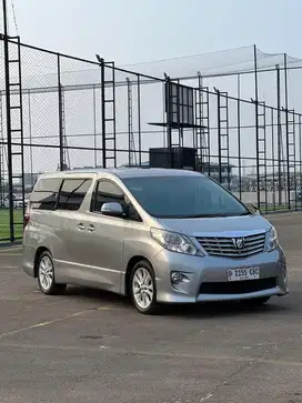 Toyota alphard S premium sound CBU full original