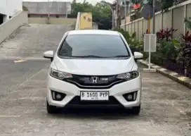 Honda Jazz RS cvt 2016 AT