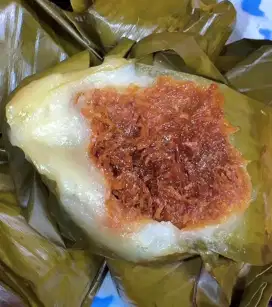 Lapet ketan dan lapet beras