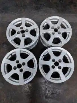 Dijual 1 set Velg Ori Agya (Tanpa Ban)