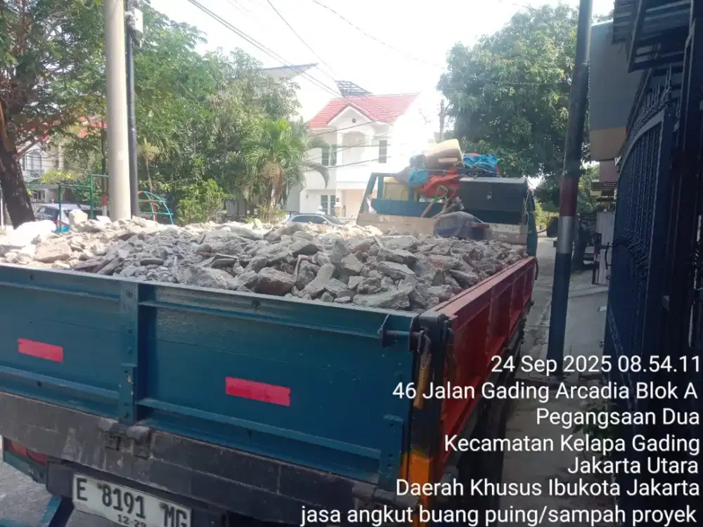 Menerima Jasa angkutan Puing/Sampah Proyek
