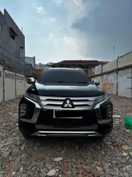 MITSUBISHI PAJERO DALAR 4X4 MATIC 2022 HITAM