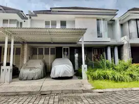 DISEWAKAN RUMAH WISATA BUKIT MAS WIYUNG 4KT SEMI FURNISH PAKUWON MALL