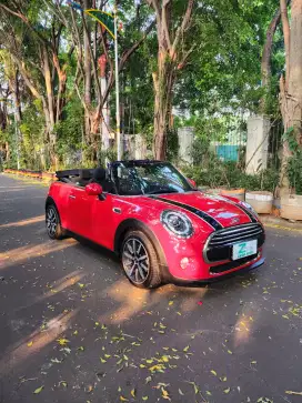 Mini Cooper Cabrio 1.5 Matic 2019 Merah