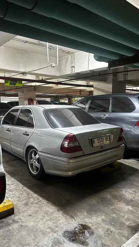 TT/BT/Jual Mercedes-Benz C180