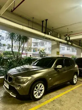 Dijual Mobil BMW X1 1.8 Sdrive 2011