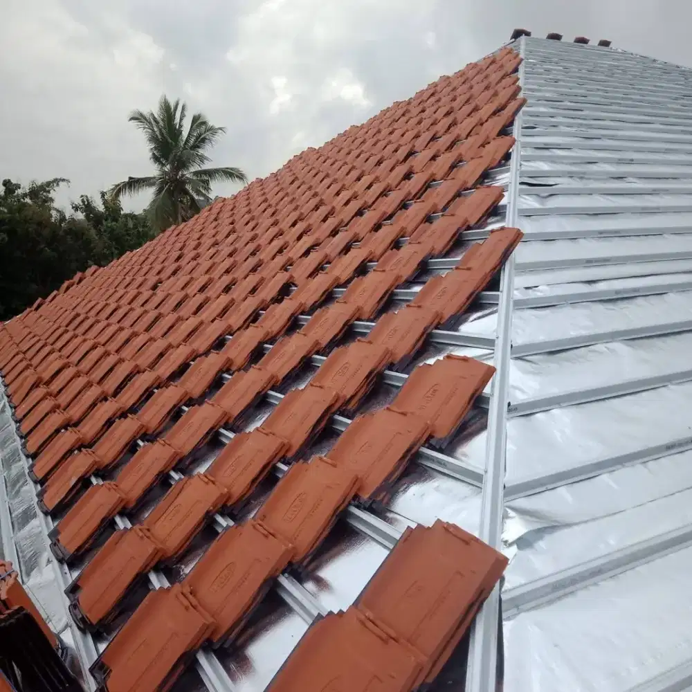 Pemasangan rangka baja ringan terpasang rapi