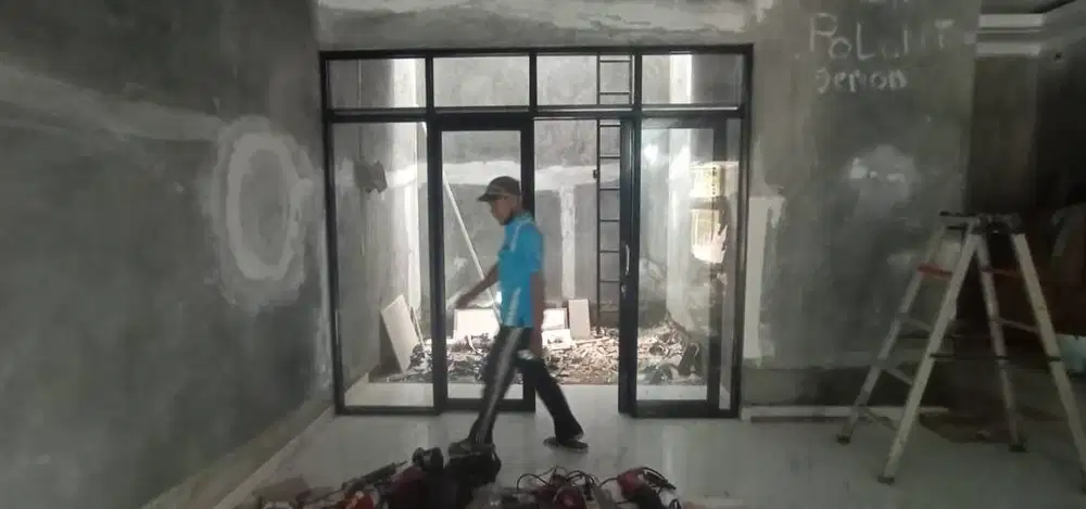 Plafon - Partisi PVC / Gypsum + Kusen Aluminium + PVC-LIS MOULDING-WPC