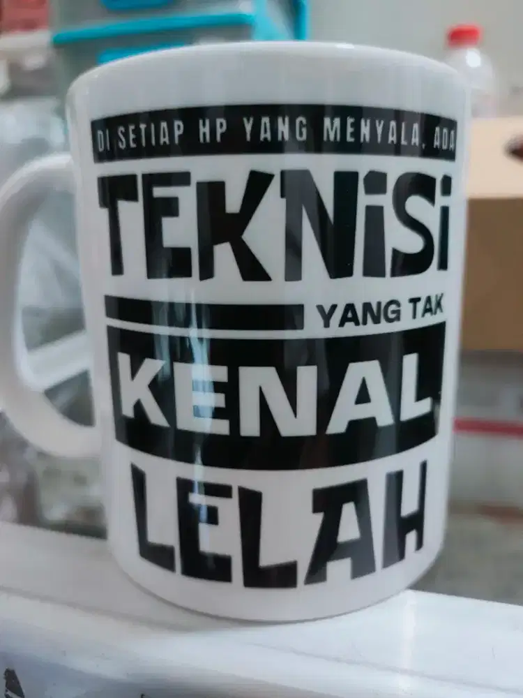 Cari teknisi handphone yang  SIAP KERJA AMANAH