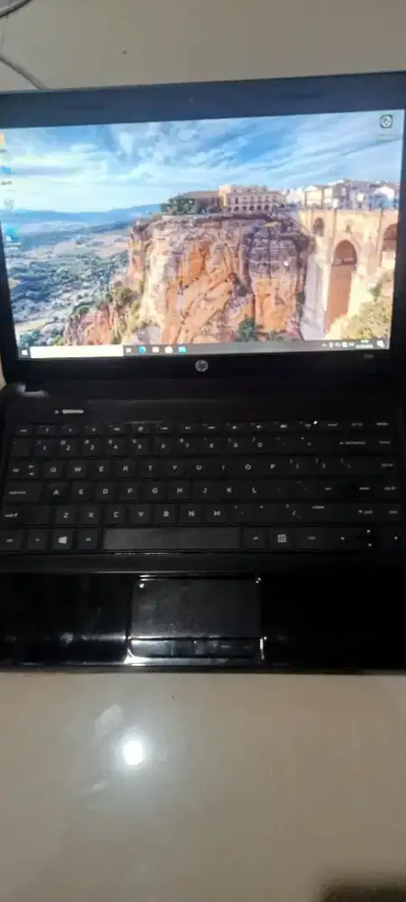 Sale laptop hp 1000