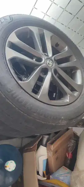 Velg Nissan Juke R17