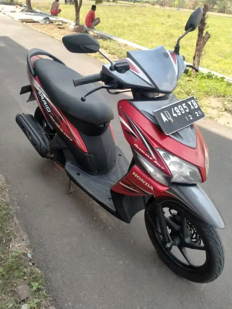 Vario merah cw 2012 ex cewek komplit
