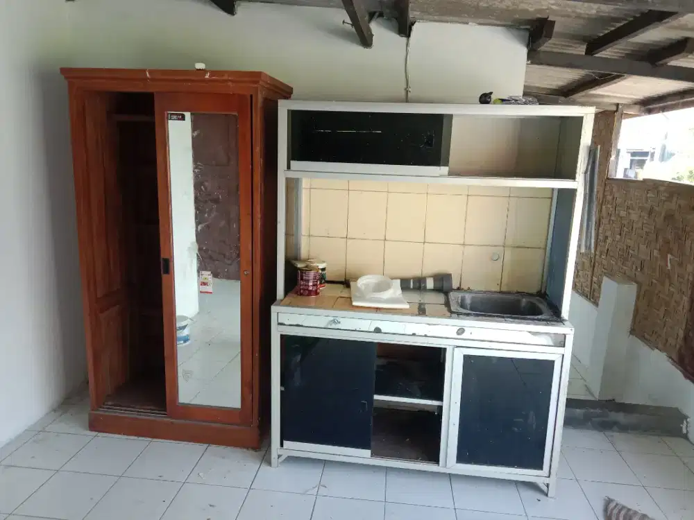 Almari baju dan kitchen set