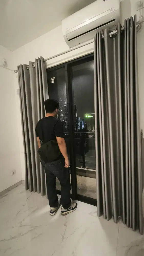 DISEWA 1 UNIT STUDIO APARTEMENT SKY HOUSE BSD TOWER LEONIE