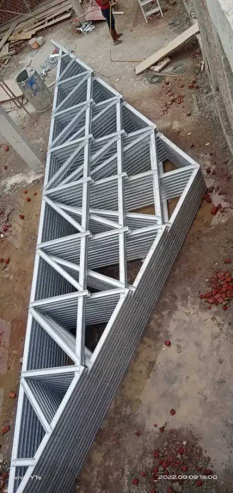 Pasang rangka baja ringan terpasang rapi