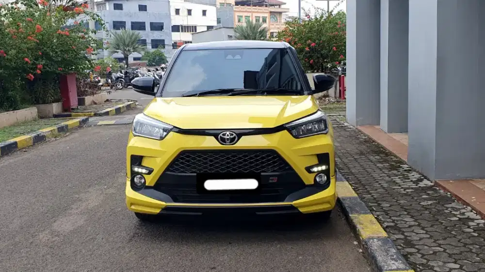 Km5rb toyota raize turbo gr sport cvt tss 2023 kuning matic