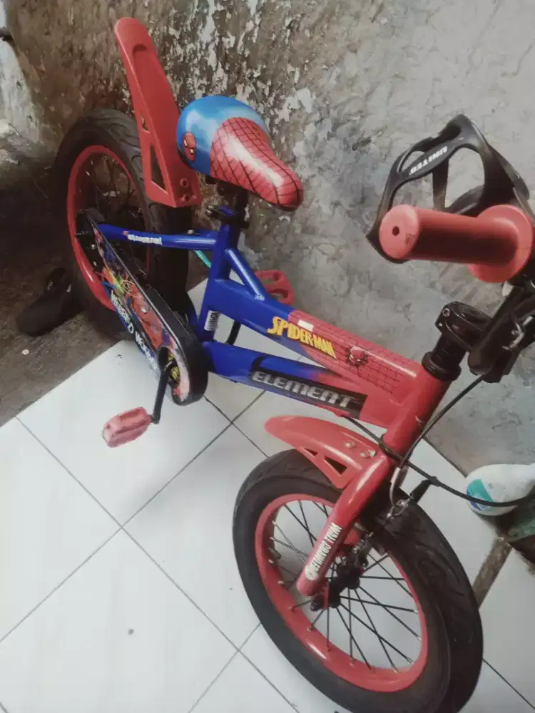 Sepeda anak merk element