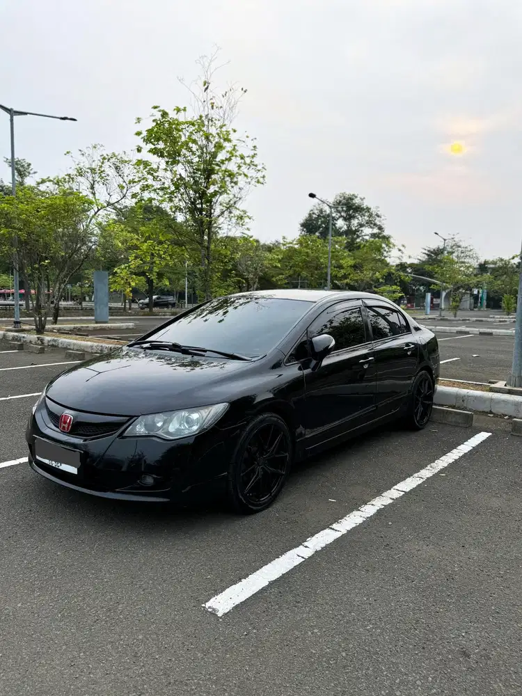 Honda Civic 2010 Bensin