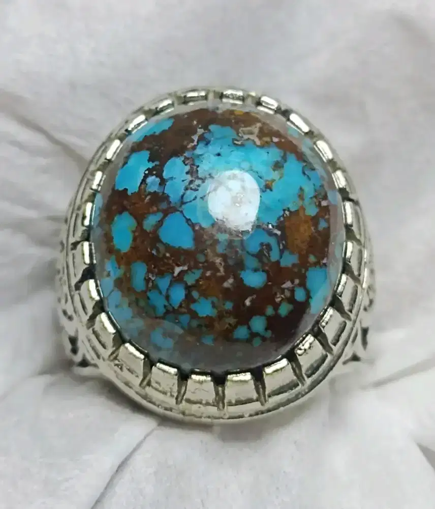 Pirus Persia Biru ceplok kuro lawasan mewah