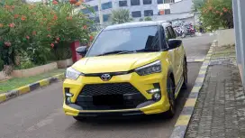 Km5rb toyota raize turbo gr sport cvt tss 2023 kuning