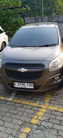 Chevrolet Spin 2014 Bensin
