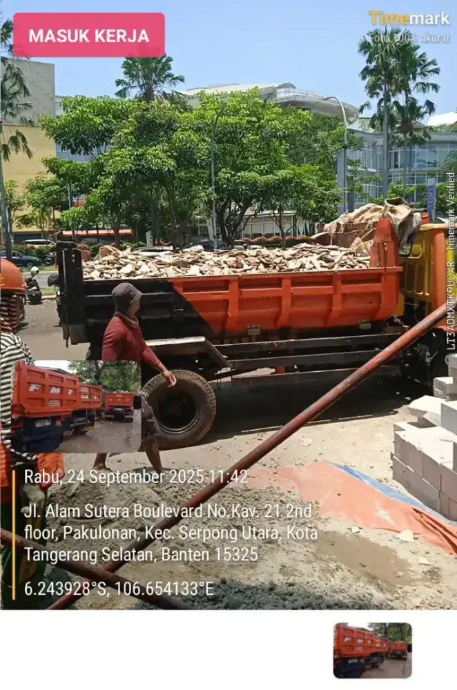 Jasa buang puing dan tanah