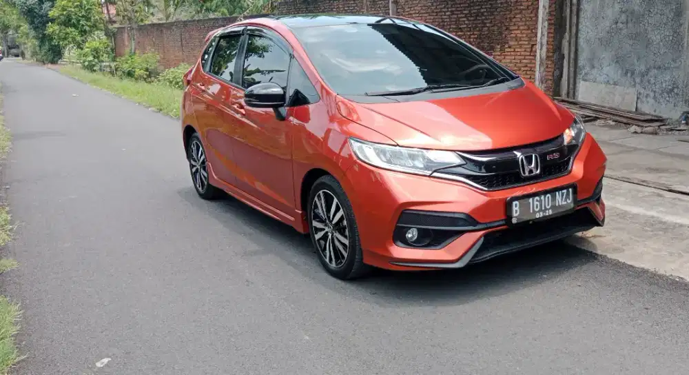 Toyota Rush , Honda Jazz km 12 ribu Simpanan