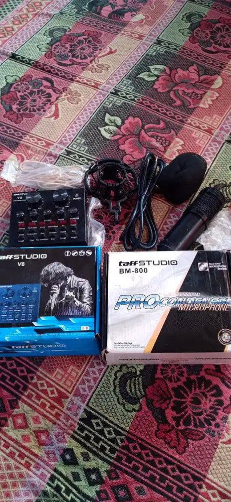Mikser mini merk taff studio sepaket