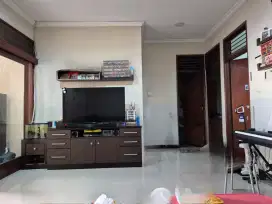 Dijual rumah nyaman strategis di mekar wangi Bandung