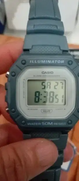 Jam tangan Casio