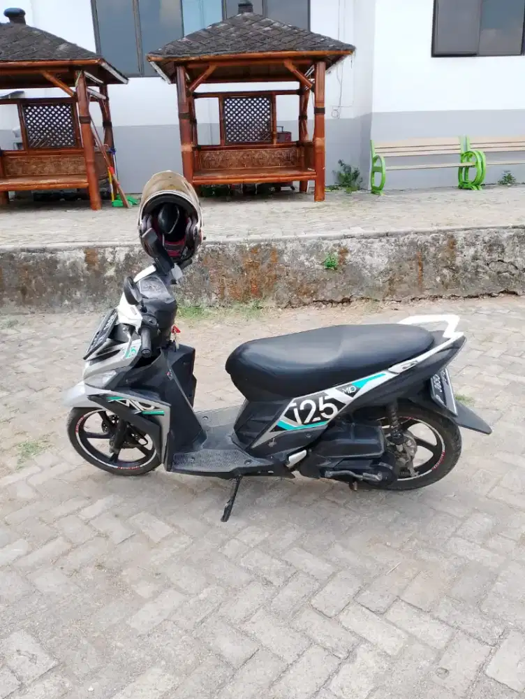 Motor Mio M3 125 cc