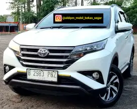 Rush G 1.5 M/T 2022 warna putih, pajak panjang, service record.